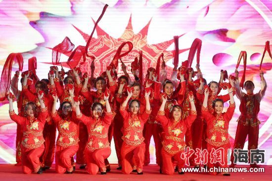 j9九游会官方网站
服装批发，j9九游会官方网站
服装厂家，河北j9九游会官方网站
服装