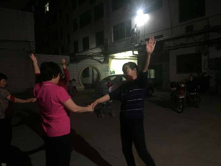 j9九游会官方网站
服装批发，j9九游会官方网站
服装厂家，河北j9九游会官方网站
服装