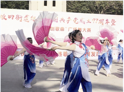 j9九游会官方网站
服装批发，j9九游会官方网站
服装厂家，河北j9九游会官方网站
服装